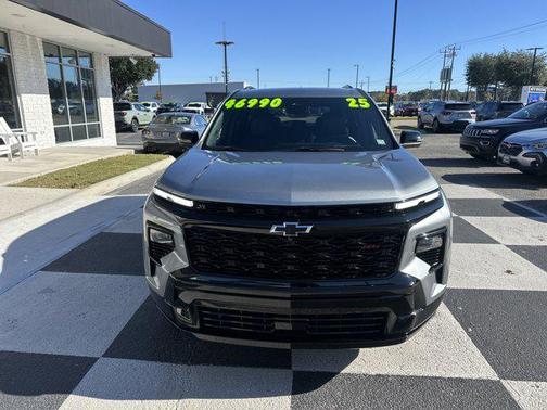 2025 Chevrolet Traverse RS