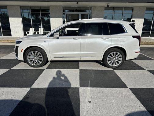 2020 Cadillac XT6 Premium Luxury FWD