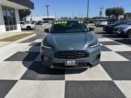 2025 Honda HR-V 2WD Sport