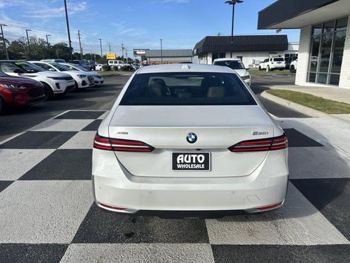 2026 BMW 530 xDrive