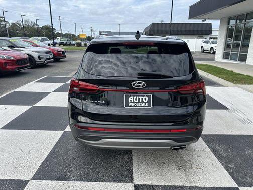 2021 Hyundai SANTA FE SE