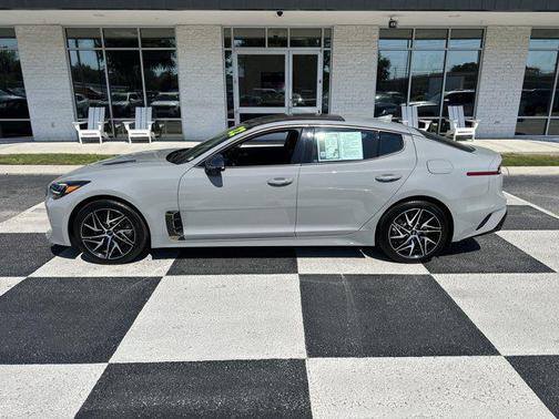 2022 Kia Stinger GT-Line