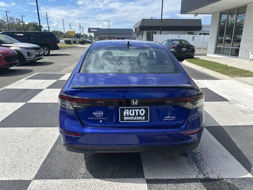 2025 Honda Accord Hybrid Base