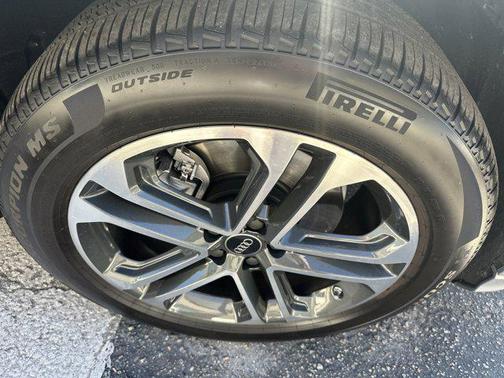 2025 Audi Q5 Prestige TFSI quattro S tronic