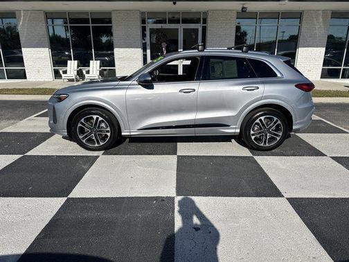 2025 Audi Q5 Prestige TFSI quattro S tronic