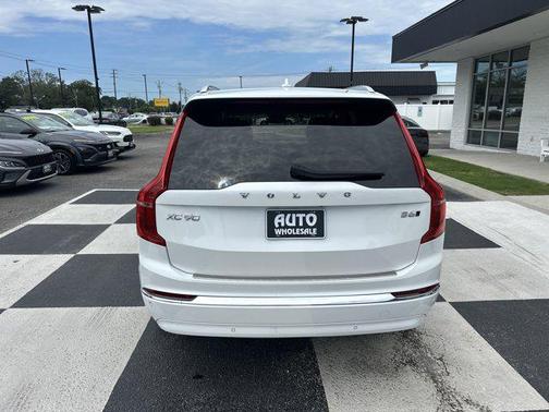 2023 Volvo XC90 B6 Ultimate 7-Seater
