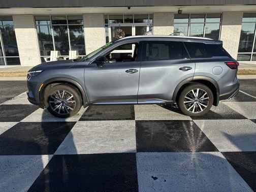 2025 INFINITI QX60 SENSORY