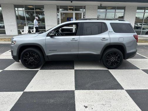 2023 GMC Acadia FWD SLE