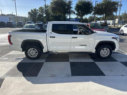 2024 Toyota Tundra SR5