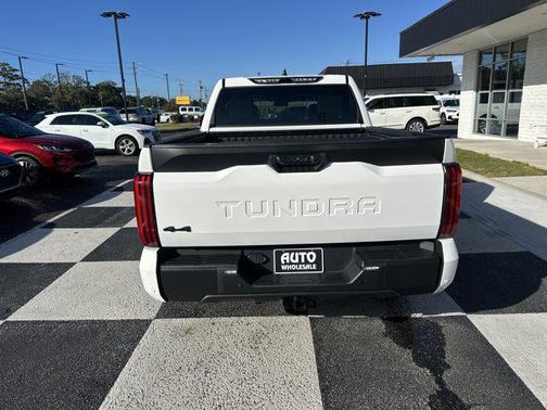 2024 Toyota Tundra SR5