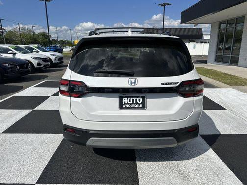 2023 Honda Pilot 2WD EX-L 8 Passenger
