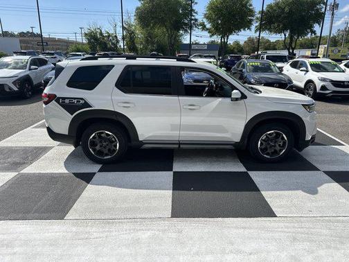 2023 Honda Pilot 2WD EX-L 8 Passenger