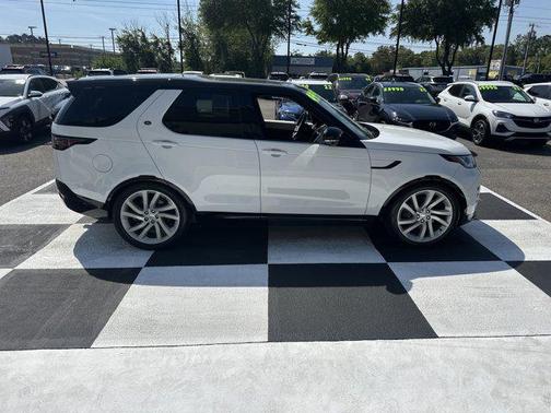 2023 Land Rover Discovery P360 HSE R-Dynamic