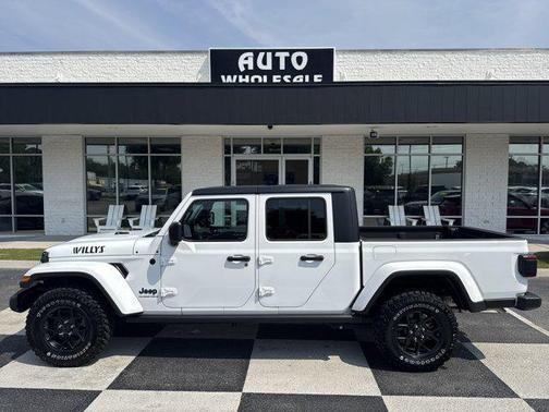 2024 Jeep Gladiator Willys