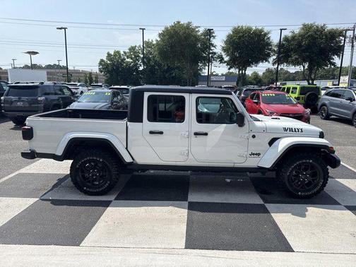 2024 Jeep Gladiator Willys