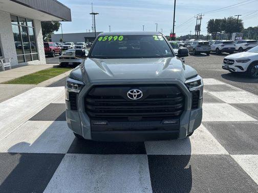 2025 Toyota Tundra SR5
