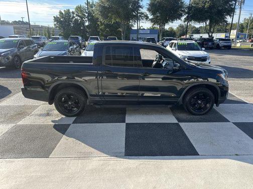 2022 Honda Ridgeline Black