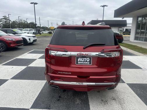2021 GMC Acadia Denali