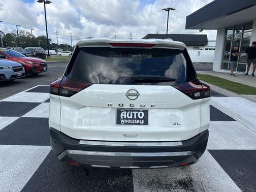 2023 Nissan Rogue SL