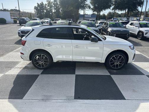 2023 Audi SQ5 3.0T Premium Plus