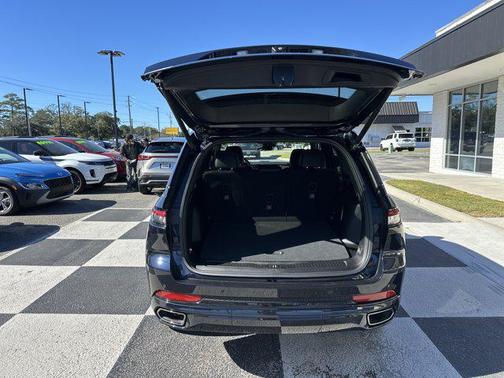 2024 Jeep Grand Cherokee 4xe Anniversary Edition