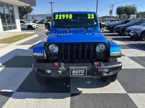 2023 Jeep Gladiator Willys 4x4