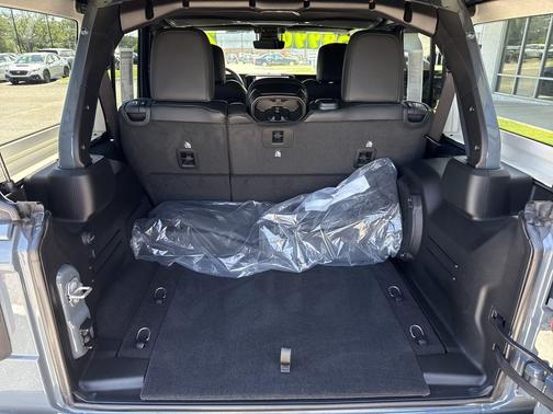 Anvil Clearcoat 2025 Jeep Wrangler Rubicon