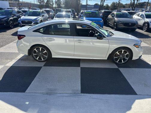 2025 Honda Civic Hybrid Sport Touring