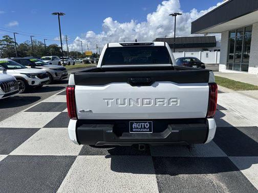 2022 Toyota Tundra SR5