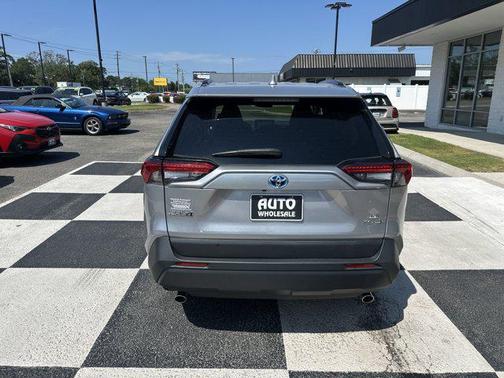 2023 Toyota RAV4 Hybrid LE
