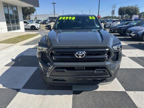 2025 Toyota Tacoma SR