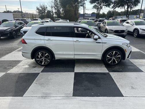 2024 Volkswagen Tiguan 2.0T SEL R-Line 4MOTION