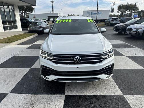 2024 Volkswagen Tiguan 2.0T SEL R-Line 4MOTION