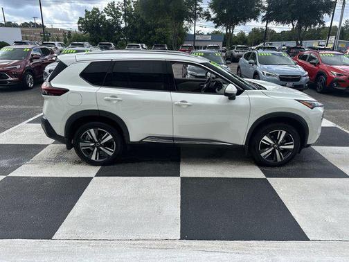 2021 Nissan Rogue SL
