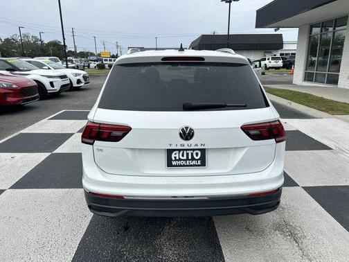 2024 Volkswagen Tiguan 2.0T SE