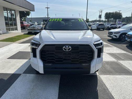 2022 Toyota Tundra SR5