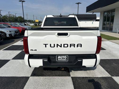 2022 Toyota Tundra SR5