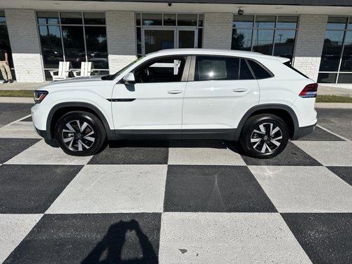 2020 Volkswagen Atlas Cross Sport 2.0T SE