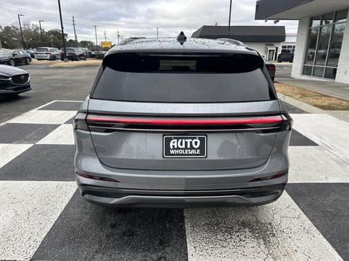 2024 Lincoln Nautilus Reserve