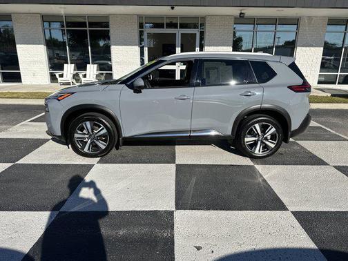 2021 Nissan Rogue SL