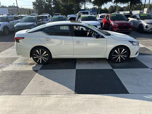2021 Nissan Altima SR Intelligent AWD