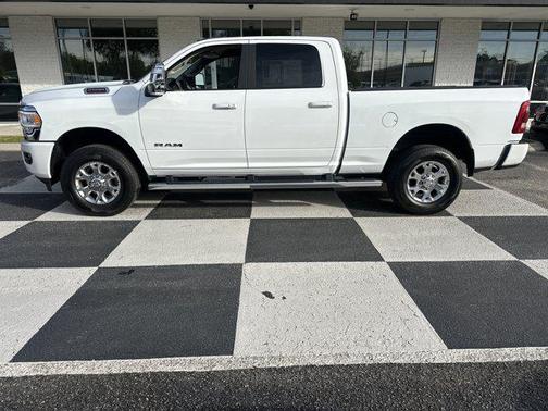 2023 RAM 2500 Laramie Crew Cab 4x4 6'4' Box