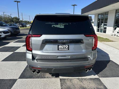 2024 GMC Yukon Denali Ultimate
