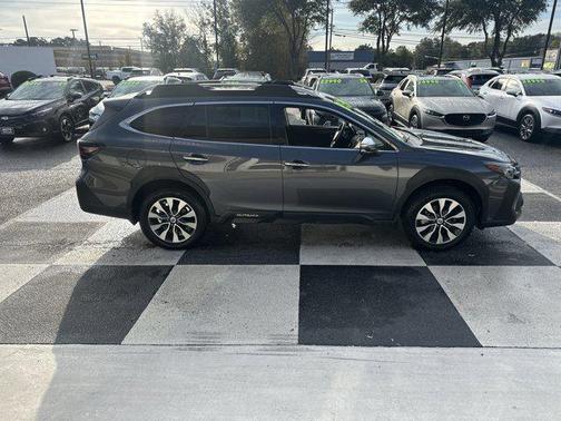 2025 Subaru Outback Touring XT