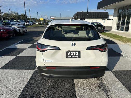 2025 Honda HR-V LX