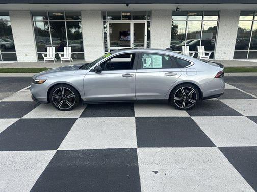 2024 Honda Accord Hybrid Base