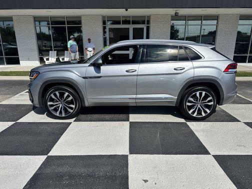 2023 Volkswagen Atlas Cross Sport 3.6L V6 SEL Premium R-Line