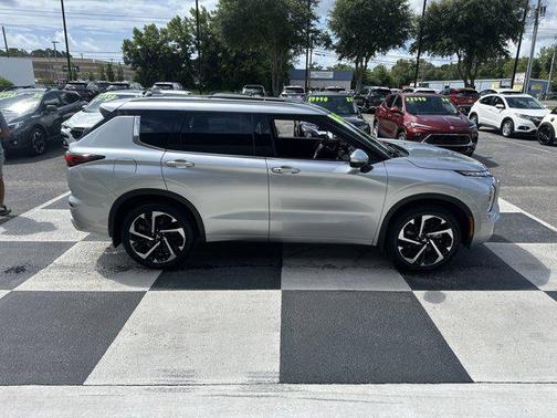 2023 Mitsubishi Outlander SEL 2.5 S-AWC