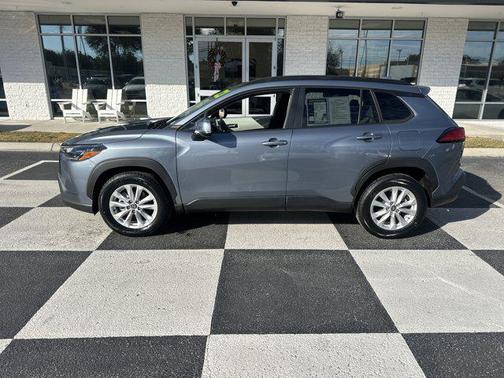 2022 Toyota Corolla Cross LE