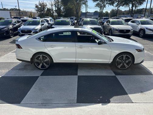 2025 Honda Accord Hybrid Base